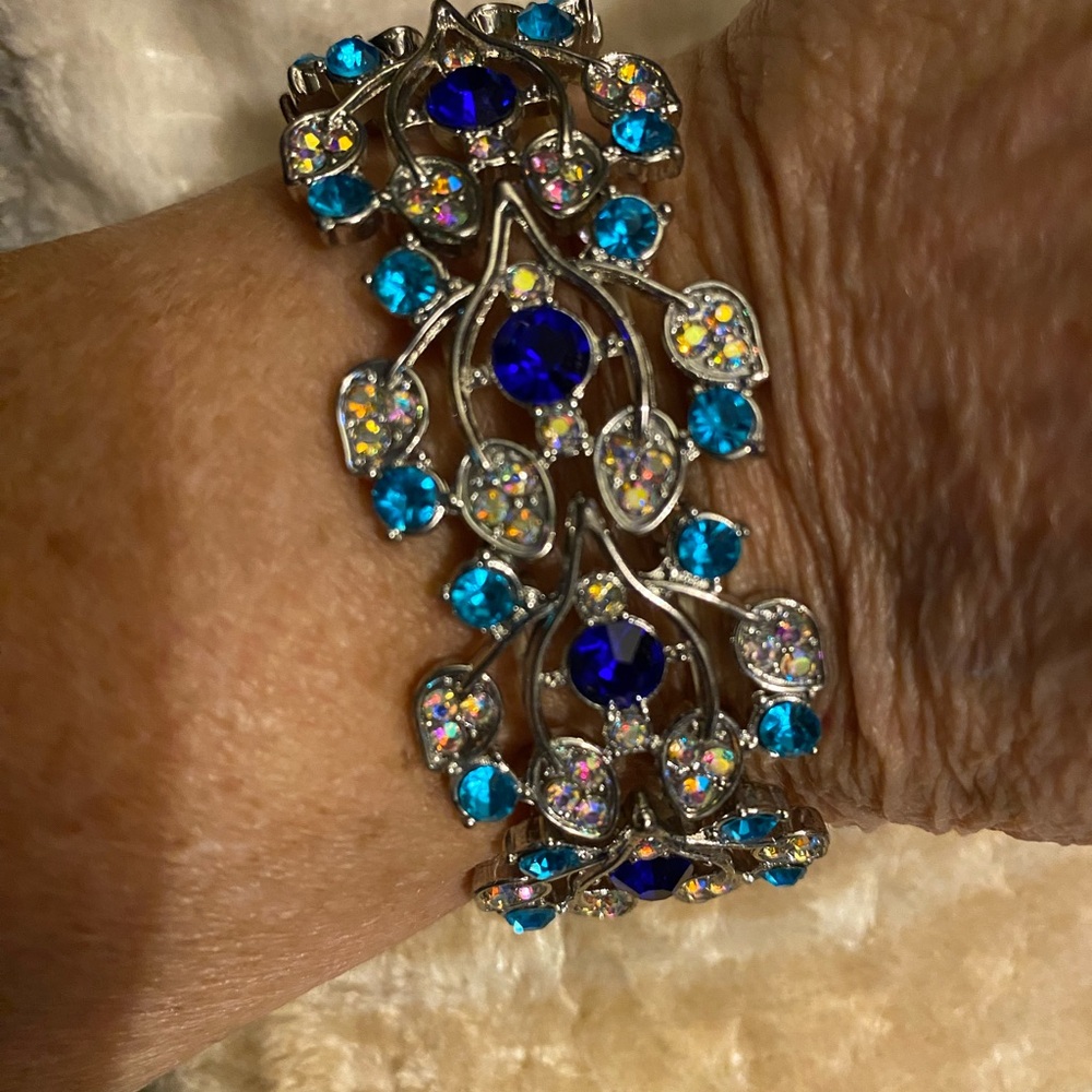 Elegant Multicolor Crystal Bracelet. Peacock colors